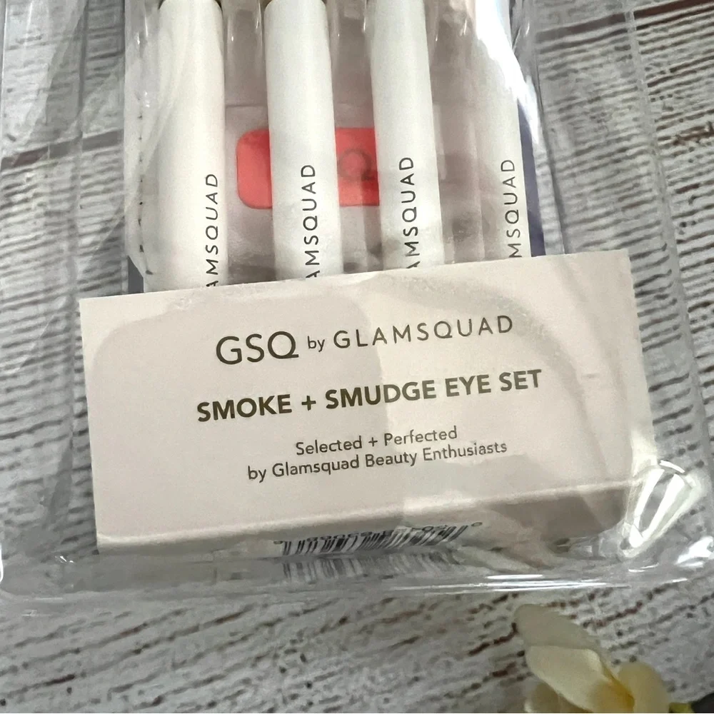 GSQ by Glamsquad Smoke + Smudge Eye Makeup Brush Set